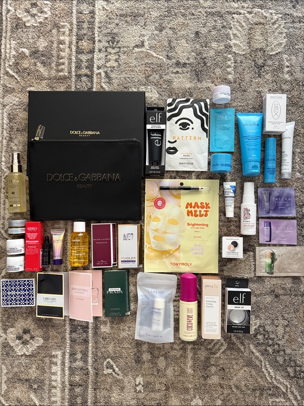Dolce & Gabbana Black Beauty Pouch with Assorted Skincare & Masks - 40 items
